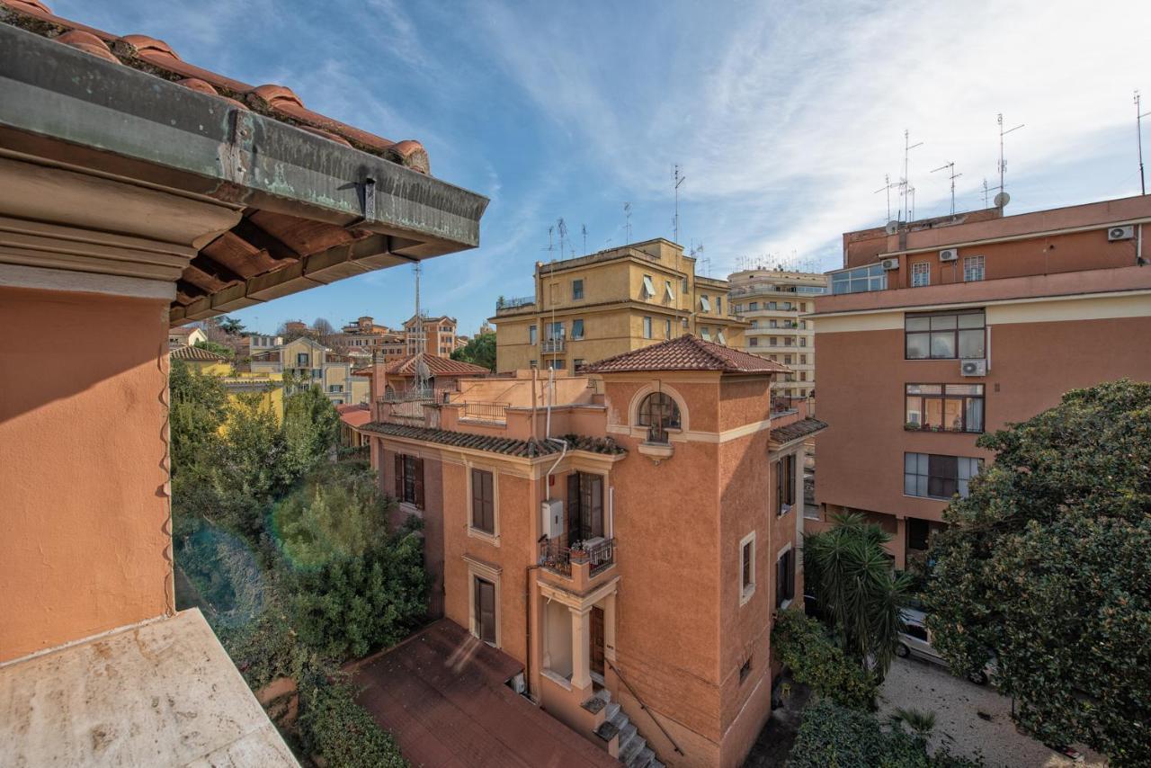 A Vinicius Et Mita Bed and Breakfast Roma Exterior foto